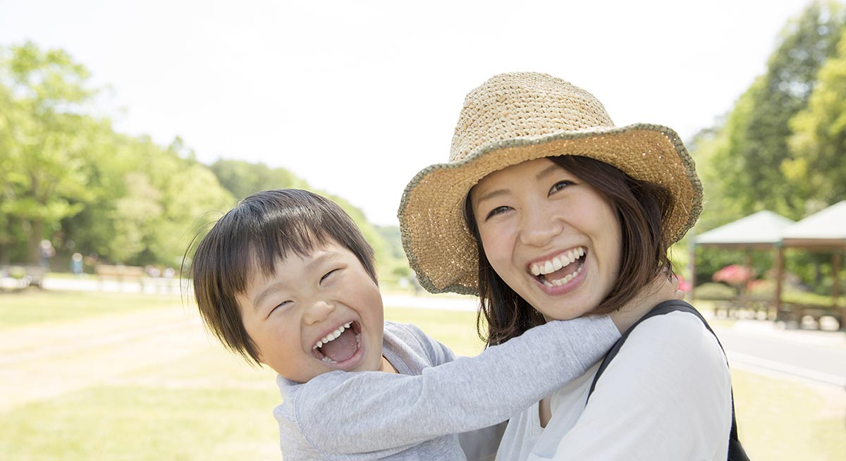Японская мама и ее сын. Японские mother. Японская мама и подросток. Японская мама и Сыночки. Японские дети с матерью.